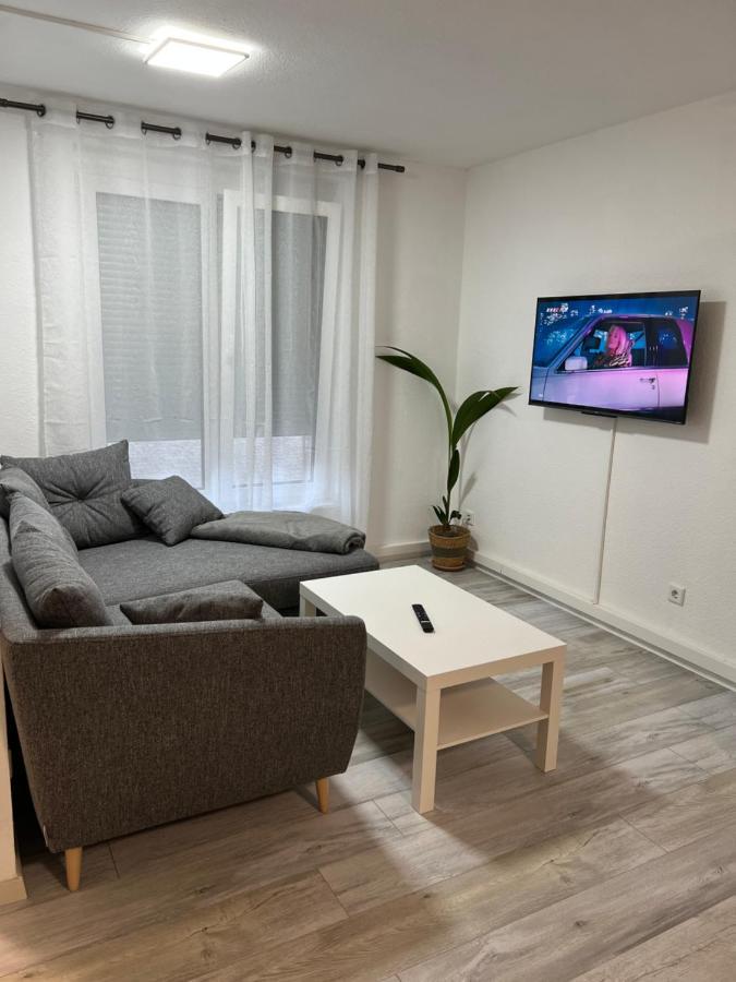 Deniz'S Serviced Apartment. Niederaula Exterior foto