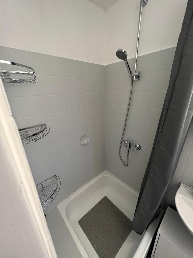 Deniz'S Serviced Apartment. Niederaula Exterior foto